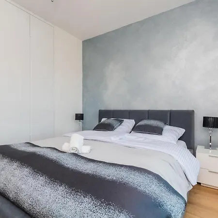 Bastion Walowa - Ecs View By Grand *